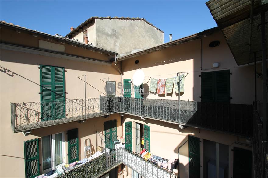 Esterno